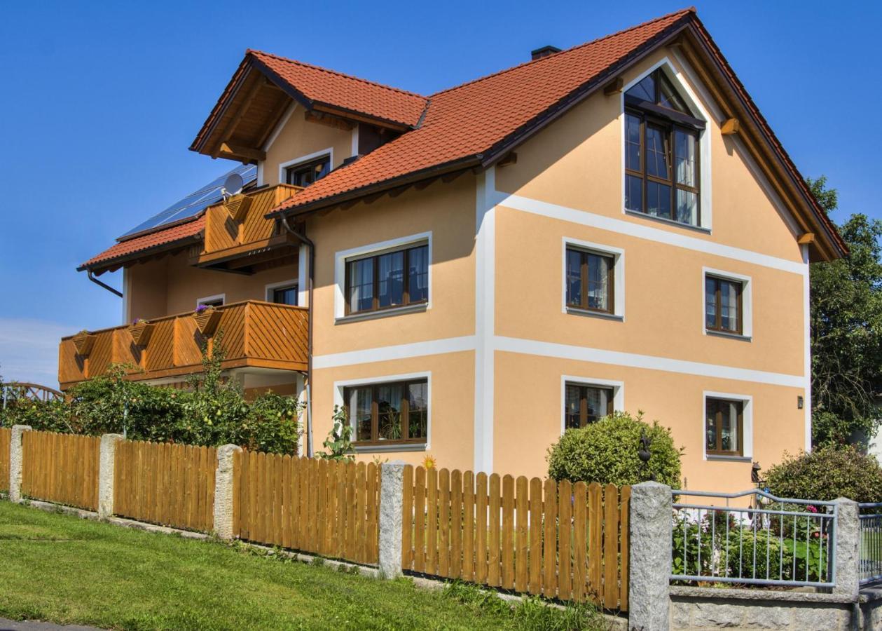 Ferienwohnung Brigitte Frank Bärnau Buitenkant foto
